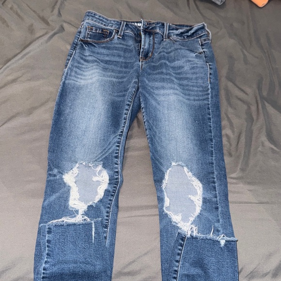 Old Navy Denim - Old Navy Women's Distressed Dark Blue Jeans